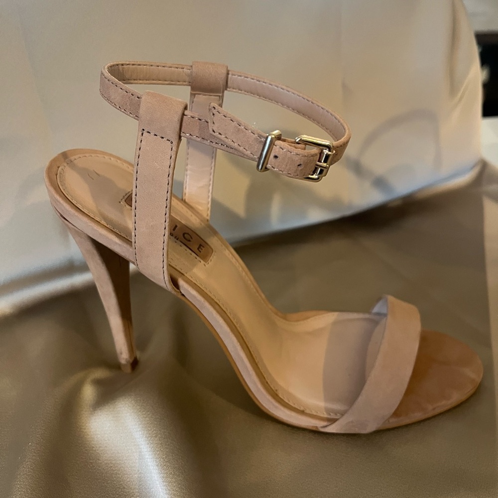 Office London beige heels, size UK38.  UK38 = 7 US however I’m 7.5 and they fit
